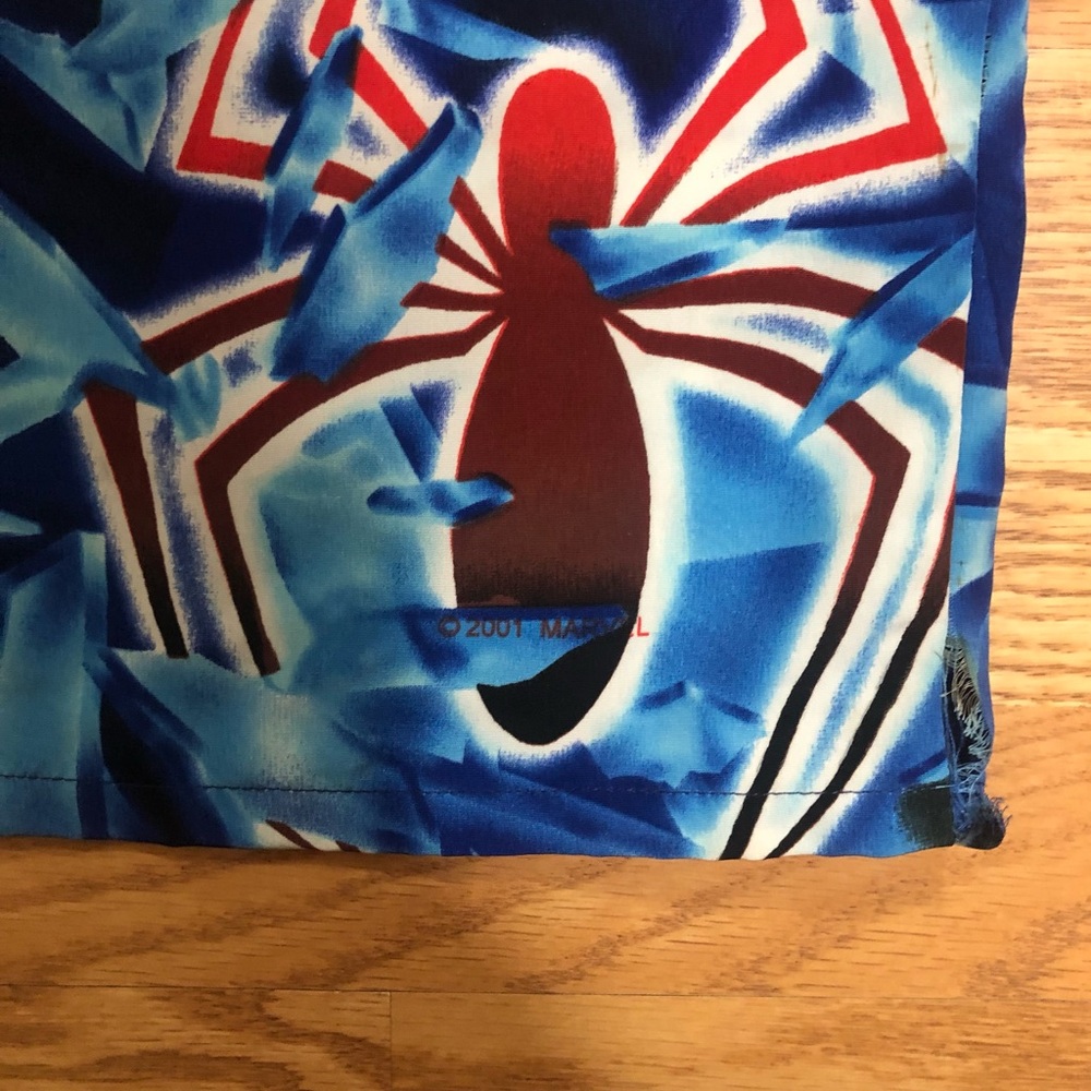 2001 Marvel Spiderman Button Down - image 5